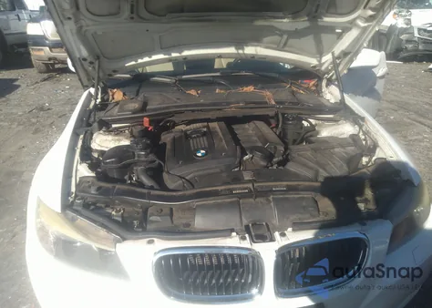 2011 BMW 328 Xi Sulev из США, поврежденный, VIN WBAPK5C58BA661850